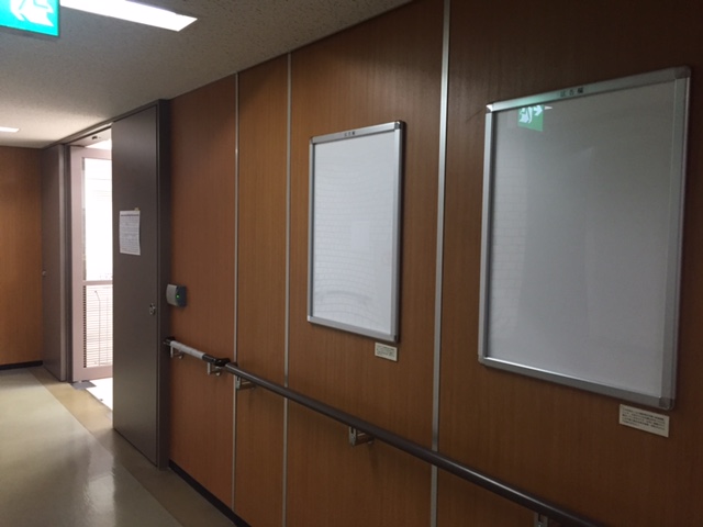 本庁舎食堂前2