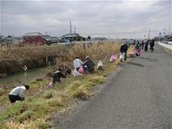 三宅町　飛鳥川