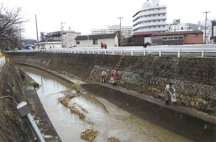 橿原市　飛鳥川