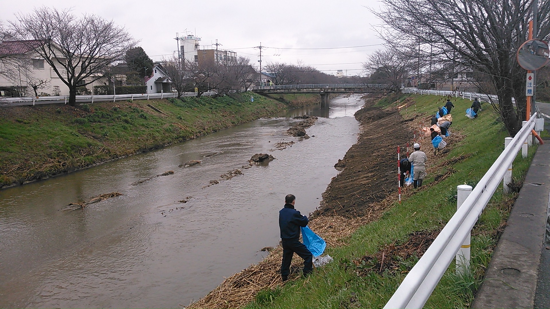 田原本町　寺川