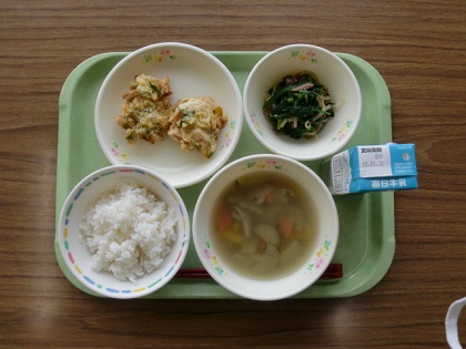 給食写真