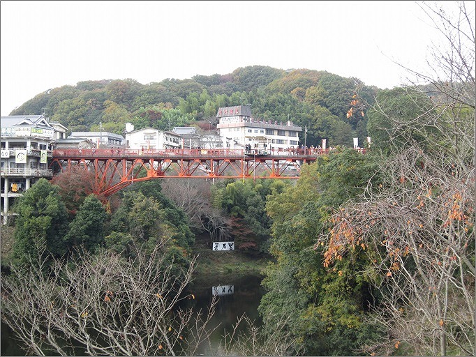信貴山朝護孫子寺の開運橋の画像1