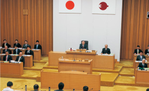 定例県議会