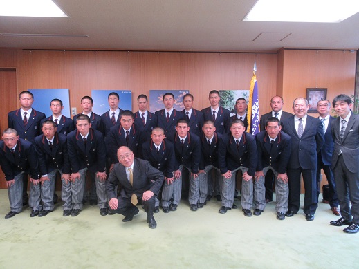 智辯学園高校表敬訪問（知事室）