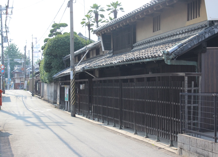 日本最古の官道　横大路の町なみ