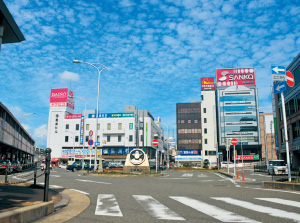 駅前広場（南側）