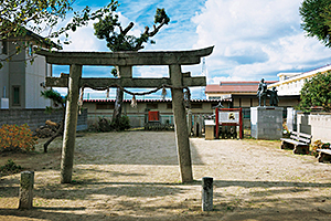 白山神社