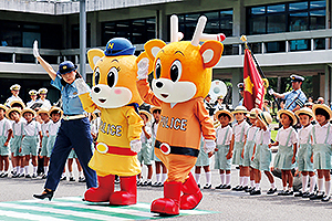 秋の交通安全県民運動出発式