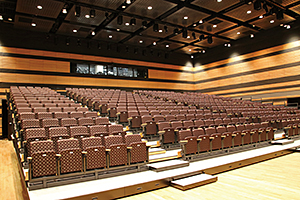 天平ホール(2F)