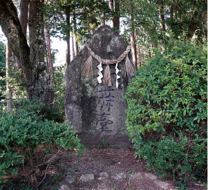 土舞台(桜井市谷)