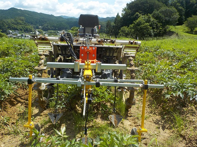 除草機