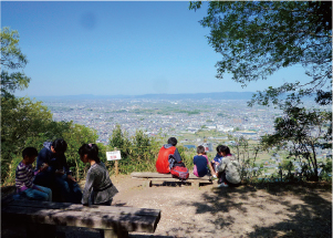 二上山 岳(だけ)のぼり