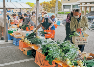 上牧ふれあい朝市