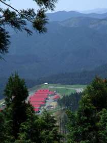 登山道からの牧場