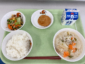 給食7月