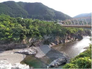 吉野宮(宮滝遺跡)