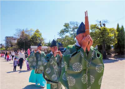 伝統催事 達磨会(だるまえ)式