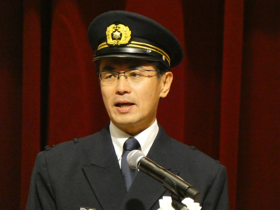 奈良県消防大会に出席する山下知事