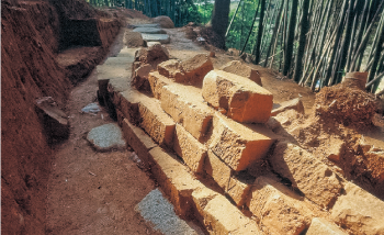 香具山（標高152.4m）（北から撮影）