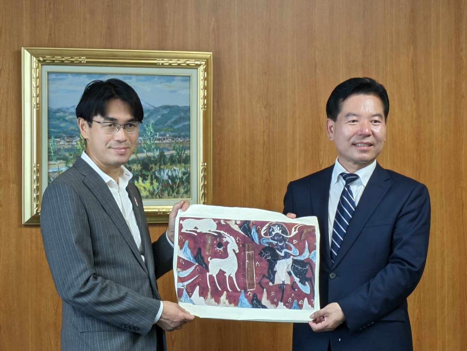山下知事