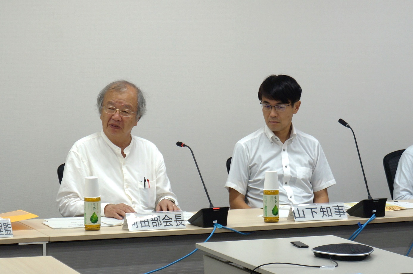 山下知事