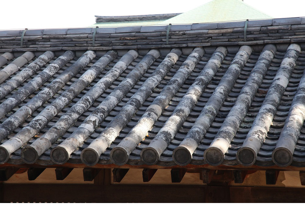 廻廊修理前屋根2