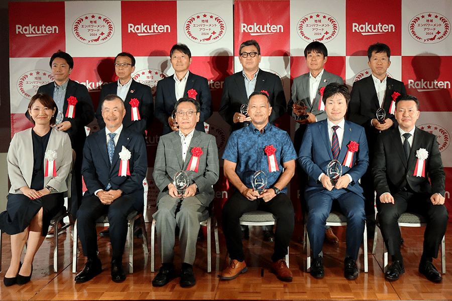 全部門集合写真