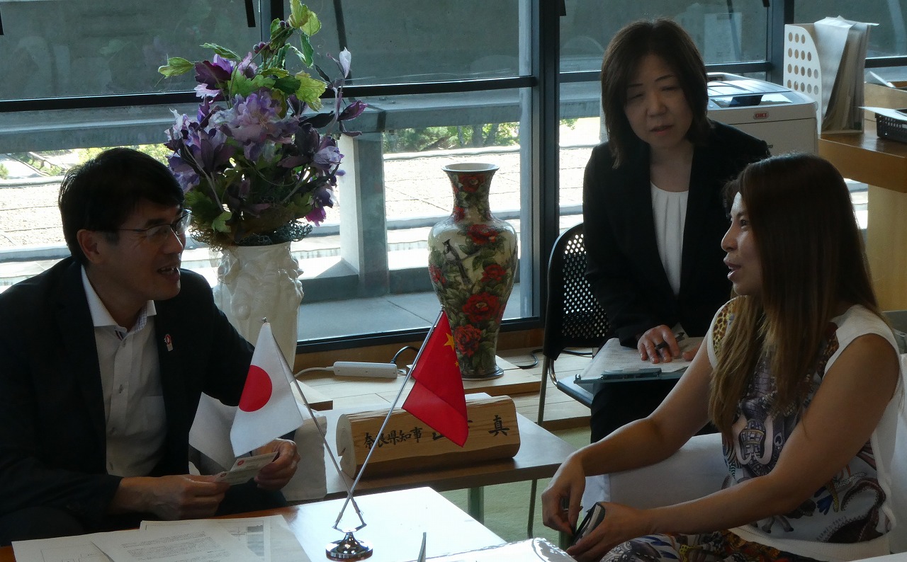 表敬訪問の様子