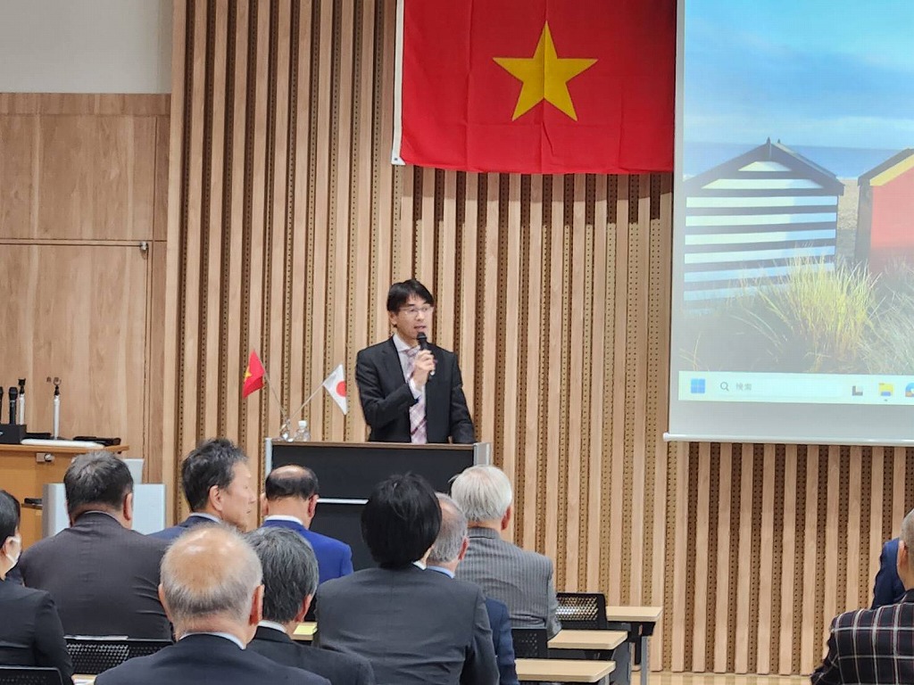 知事 講演会 挨拶