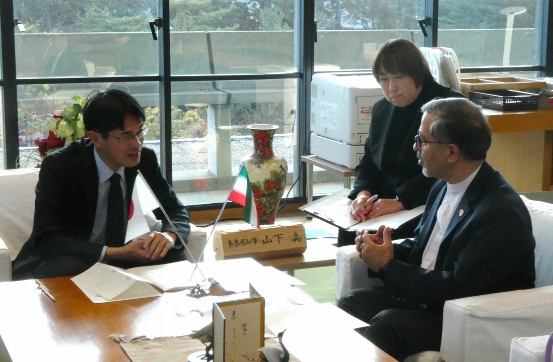 表敬訪問の様子