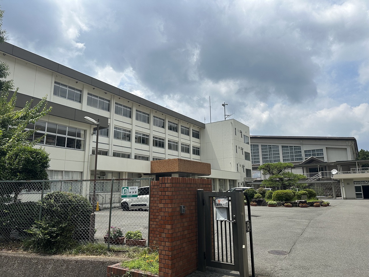 榛原中学校