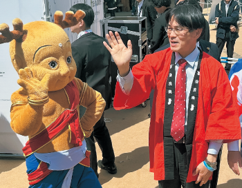 知事と若手職員の意見交換