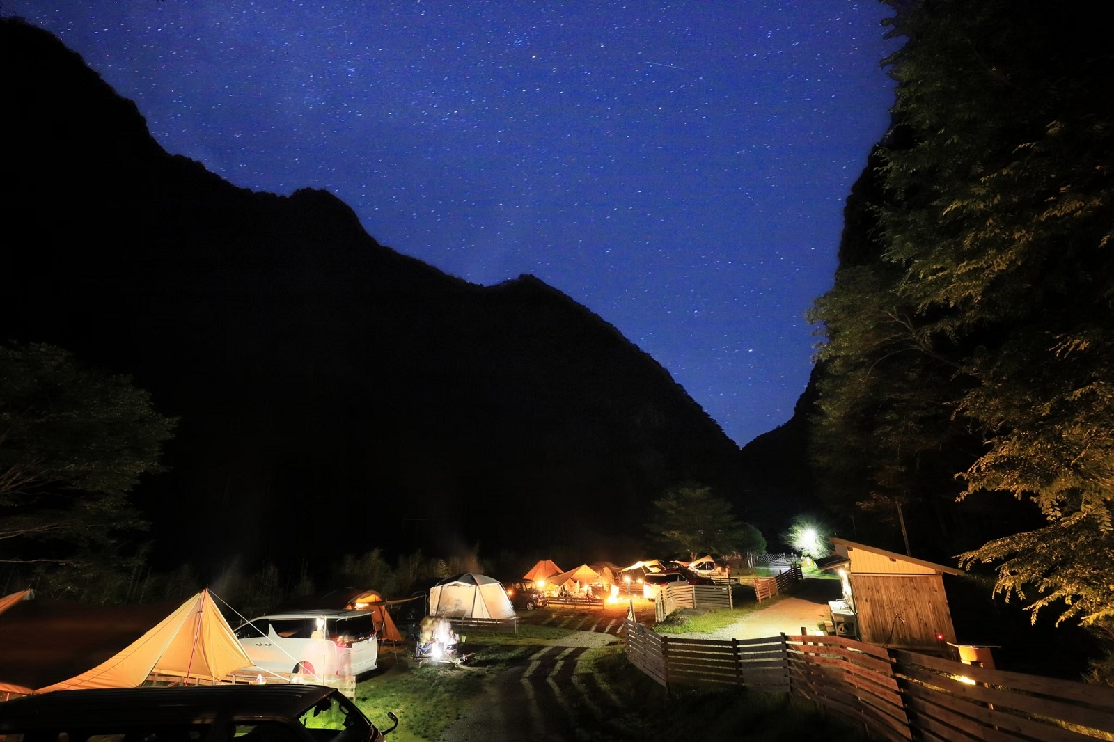 小太郎岩キャンプ場