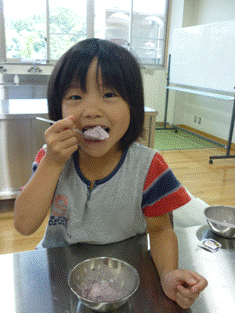 試食