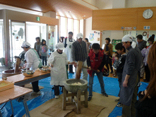 餅つき大会