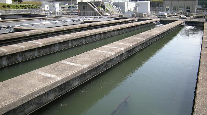 フロック形成池写真