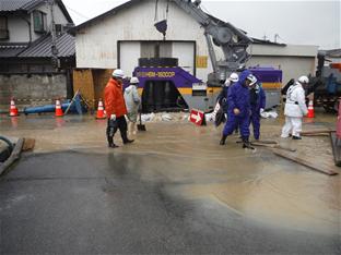 斑鳩町漏水