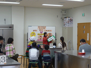 蒸してる間は、お話を聞きます。