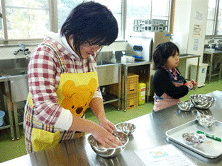 雪だるま団子作り